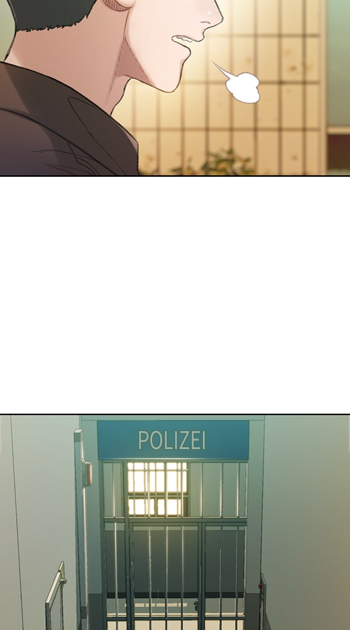 Read DARK MOON - THE GREY CITY Manga Online